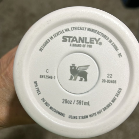 Stanley Tumbler, light pink, 20 oz, with straw - Picture 5 of 5